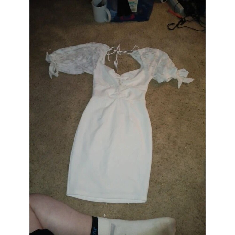 White lacy formal dress bodycon bows by here comes the sun new with tags